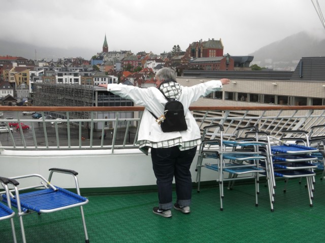 Hurtigruten_2015-06-17_16-02-1